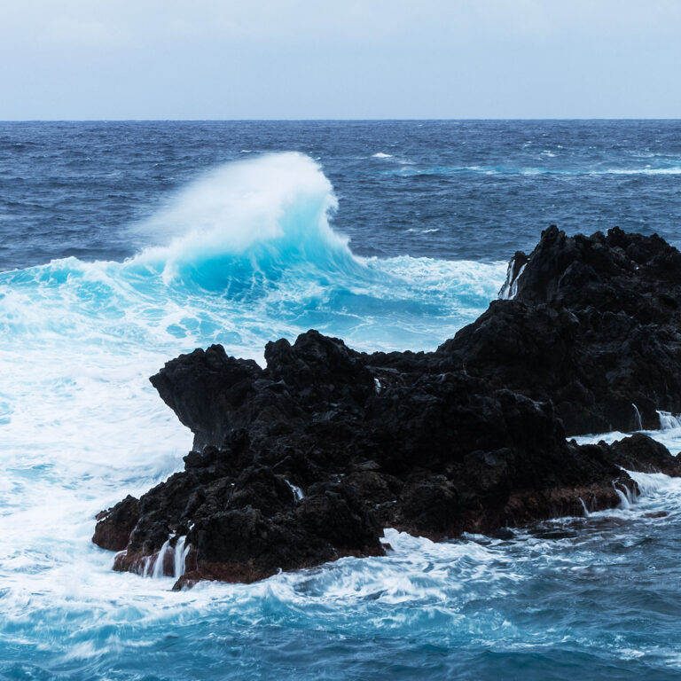 Madeira Waves Porto Moniz